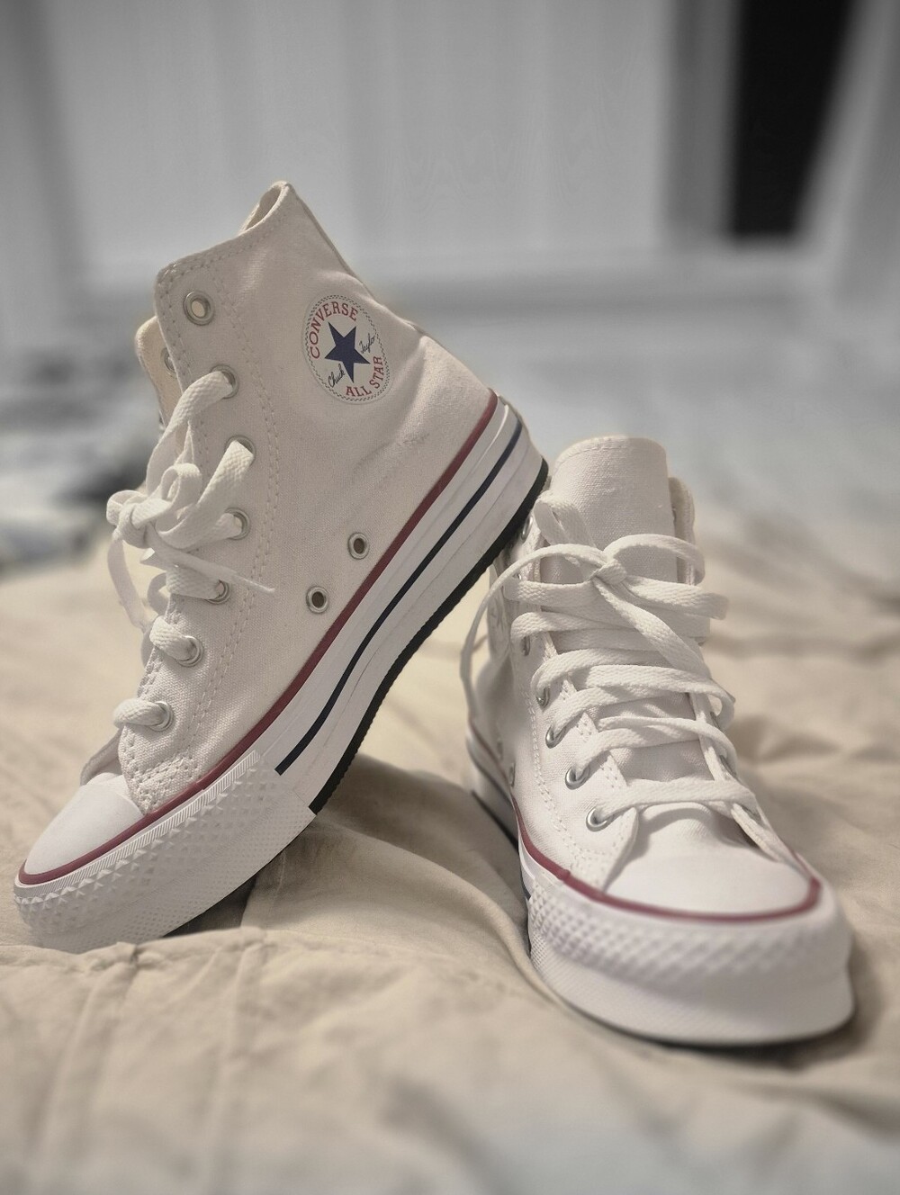 Converse High Top Sneakers Size 5
